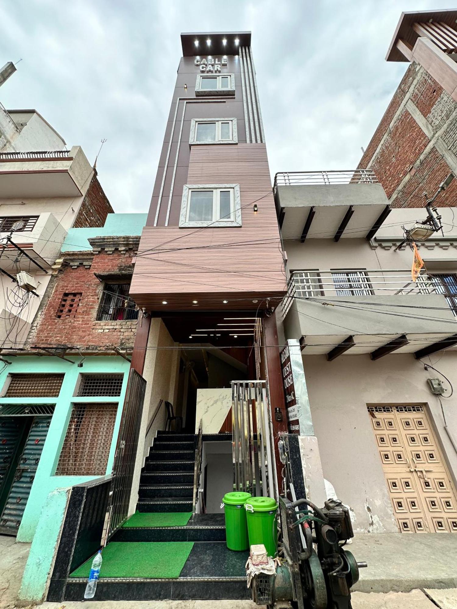 Cable Car, Varanasi